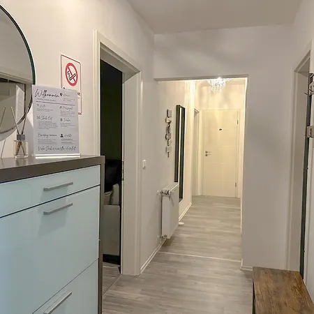 Katies - Zentral - 4 - 7 Personen - 2 Parken - Nintendo Switch - Disneyplus - E-kamin * Augsburg