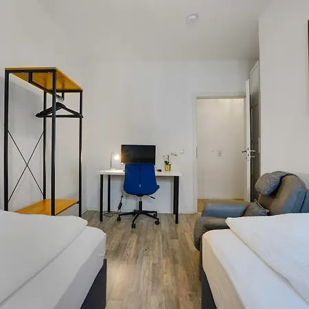 Katies - Zentral - 4 - 7 Personen - 2 Parken - Nintendo Switch - Disneyplus - E-kamin *